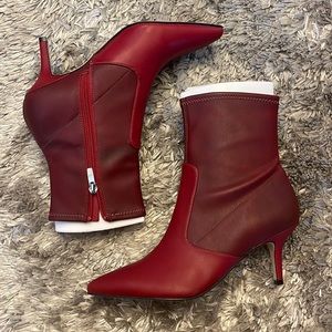 Marc Fisher Women’s Size 9